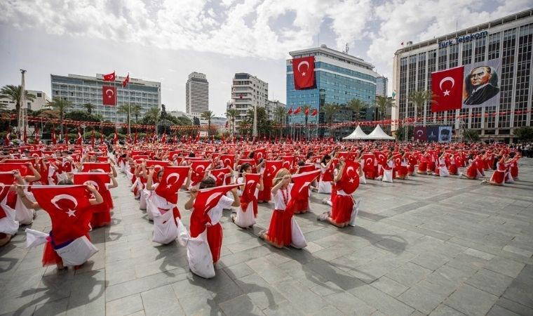 23 Nisan heyecanı İzmir'in dört bir yanını saracak