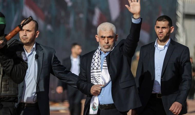 'Canlı ya da ölü ele geçirmeliyiz...'