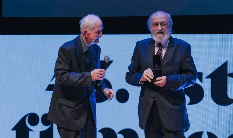 Bu yıl İstanbul Film Festivali’nde Onur Ödülü’nün sahibi olan Engin Ayça’yla konuştuk: 'Kafamdaki soruları filmlerimde sordum'