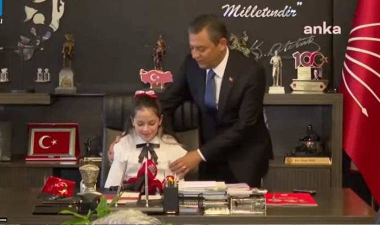 Özgür Özel koltuğunu Dora Mimaroğlu'na bıraktı: 'İyice yerleşmezseniz kaldırabilirler'