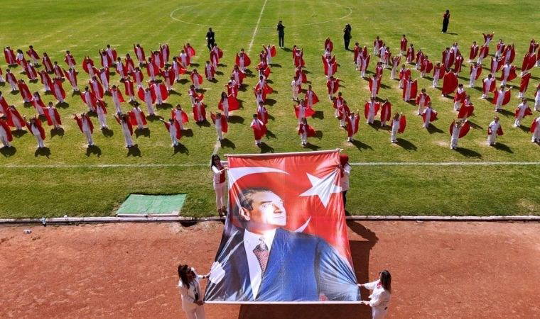 Kuşadası’nda bayram statta kutlandı