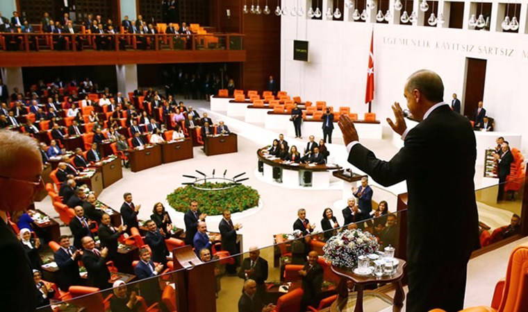 Erdoğan 23 Nisan oturumuna gelmedi, İsmailağa 'şeyh'i Hasan Kılıç'ın cenazesine katıldı