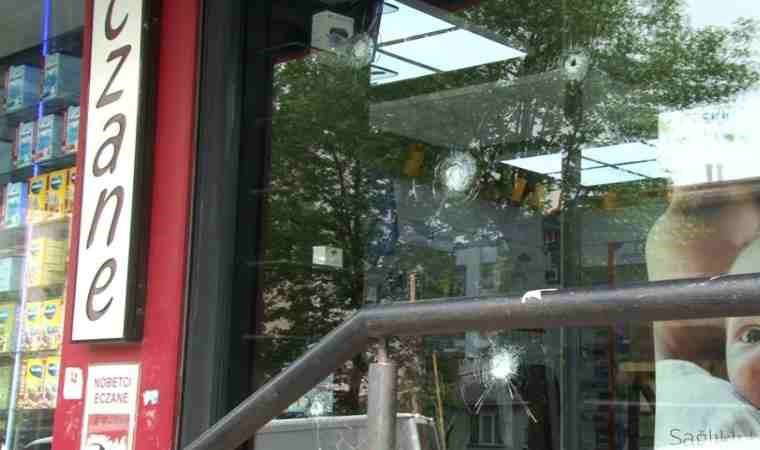 Bağcılar’da eczaneye silahlı saldırı