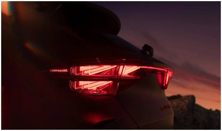 Cupra'nın en çok satan modeli Formentor 29 Nisan'da tanıtılıyor: İlk fotoğraflar geldi...