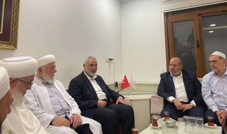 Hamas lideri Haniye İsmailağa Cemaati'ne taziye ziyaretinde bulundu