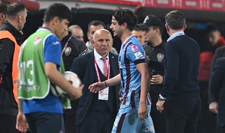 Karagümrük maçında kırmızı kart görmüştü: PFDK'den Enis Destan'a 3 maç ceza!