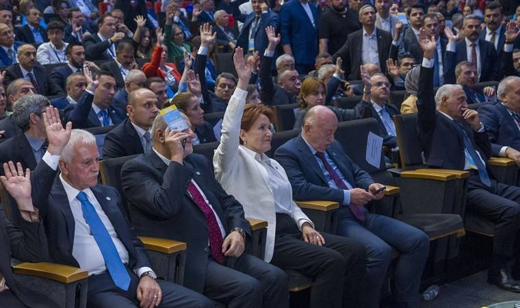 Son Dakika... İYİ Parti'de tarihi kurultay: Seçim ikinci tura kaldı!