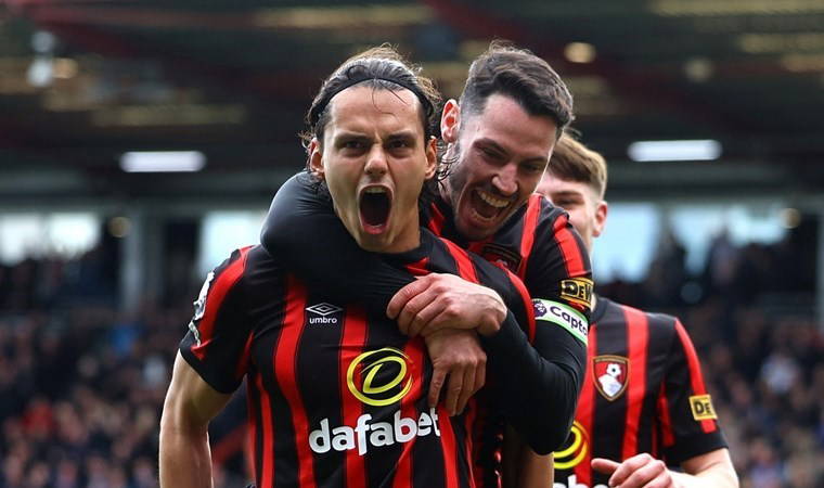 Enes Ünal, Brighton karşısında yıldızlaştı