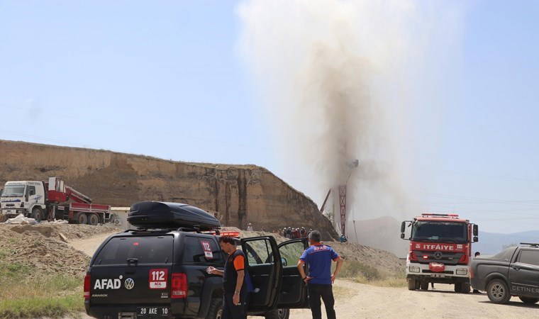 Son Dakika... Denizli'de jeotermal kuyuda sondaj kazısı sırasında patlama!