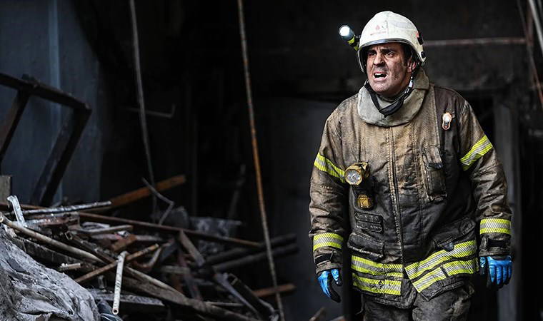 Beşiktaş'taki yangın faciasına dair uzmanından değerlendirme: 'En az 4 tane...'