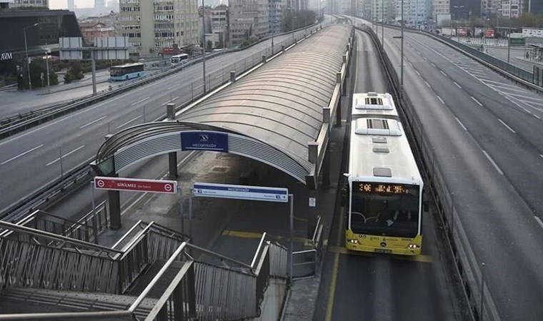 İstanbul Valiliği duyurdu: 1 Mayıs'ta toplu ulaşıma kısıtlama! İşte kapanacak yollar ve alternatif güzergâhlar...