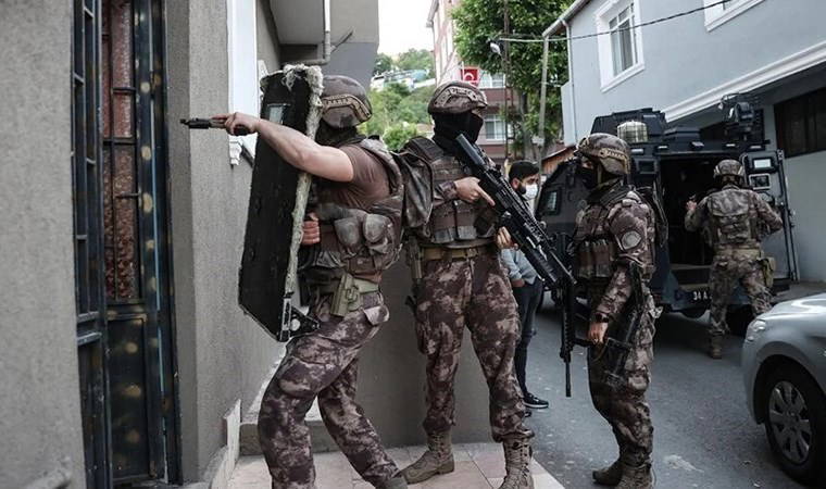 Bakan Yerlikaya duyurdu... 11 ilde Bozdoğan-33 operasyonu: 58 şüpheli yakalandı