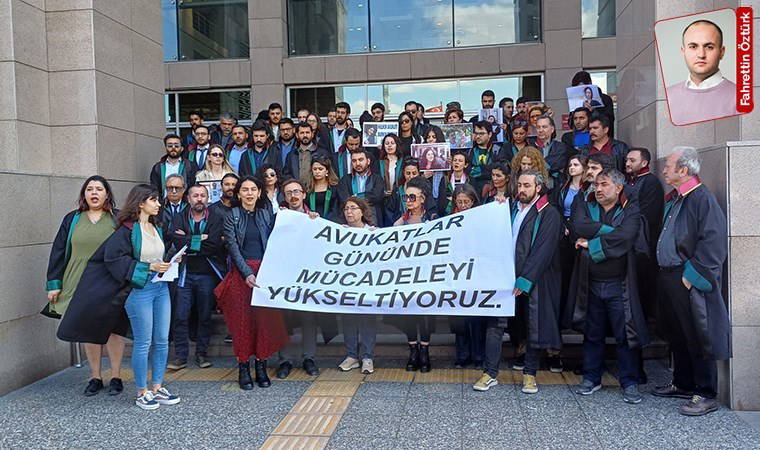 'Kutlamıyor, mesleğimizi savunuyoruz'
