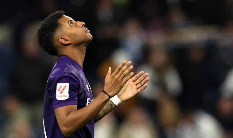 Manchester United'dan Brezilyalı yıldız için rekor teklif!