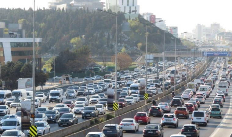 İstanbul'da bayram öncesi trafik yoğunluğu