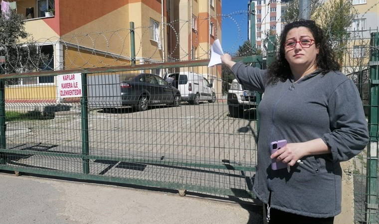 Kiracısını evden çıkarmak için su sayacının borusunu kesti