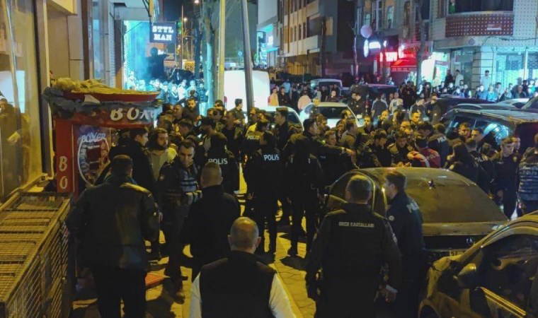Sultangazi'de bekçiler ile esnaf birbirine girdi: Çok sayıda gözaltı var!