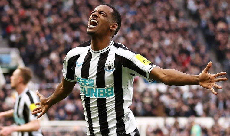 Newcastle United'ın yıldız futbolcusuna hırsız şoku!