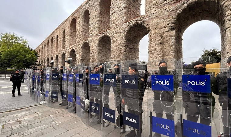 1 Mayıs'ta Saray'dan mesaj... Oktay Saral, Taksim'e yürümek isteyenleri hedef aldı: 'Size demokrasi fazla'
