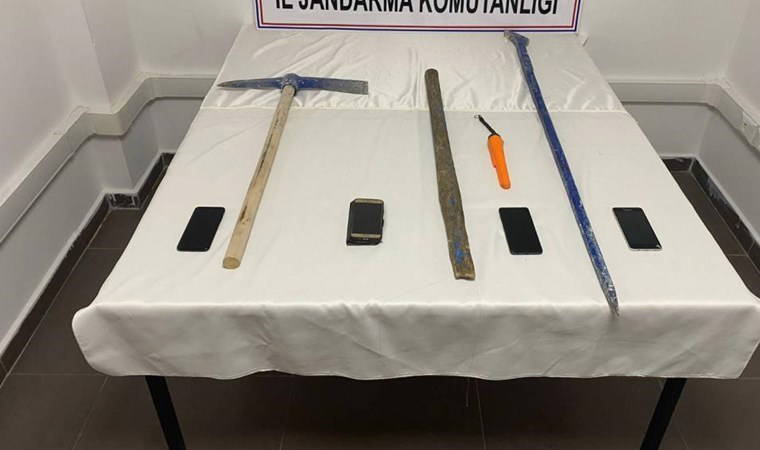 Kaçak kazı yapanlar suçüstü yakalandı!