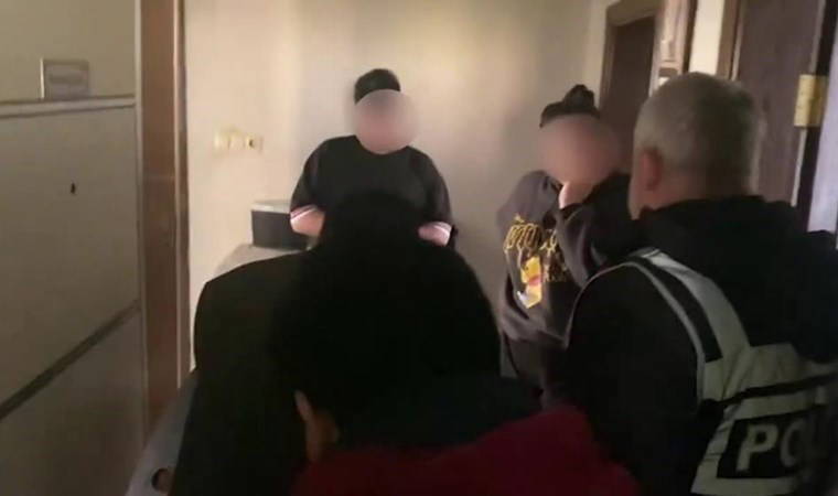 Kimi emekli oldu kimi yaşlılık aylığı aldı: Yakalandılar!