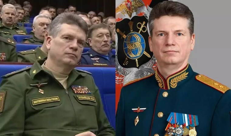 Korgeneral, evinde yaka paça gözaltına alındı...