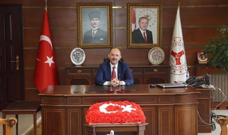 Mehmet Fatih Serdengeçti kimdir? Giresun valisi Mehmet Fatih Serdengeçti kaç yaşında, nereli?