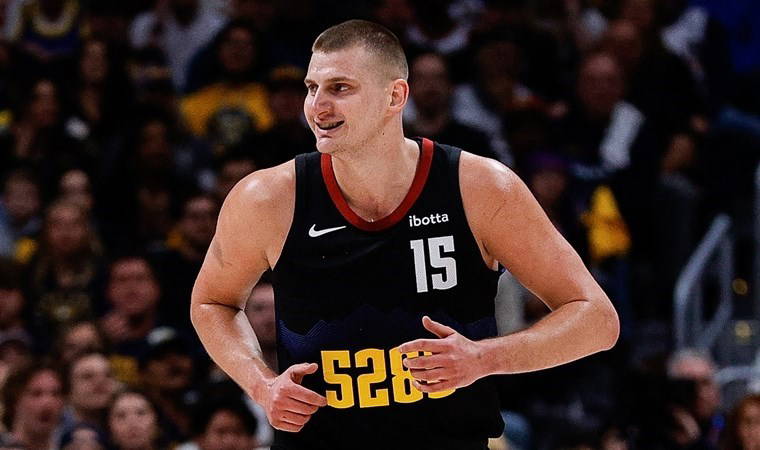 NBA'de Nikola Jokic 40 sayı attı: Denver Nuggets seride üstünlüğü ele geçirdi!