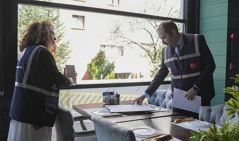 Restorana, 50 bin liralık 'menüde TL eksik' cezası
