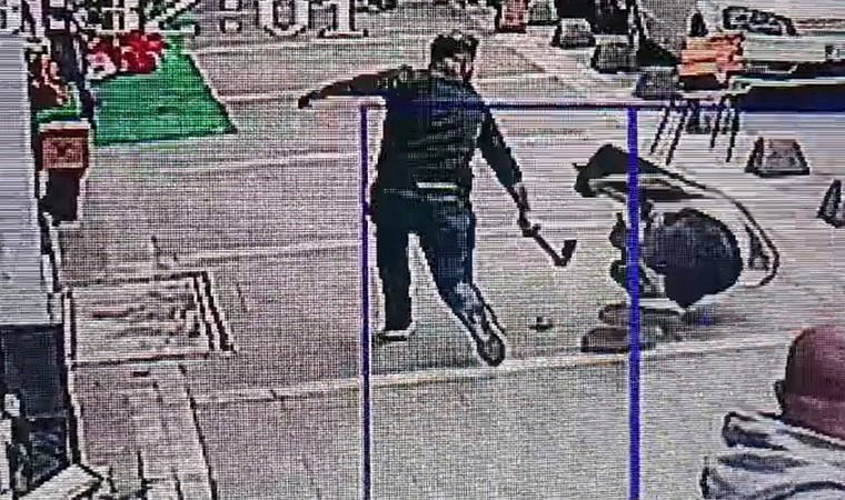 Kavgada keser darbesiyle başından yaralandı!