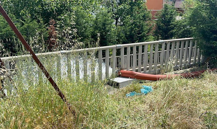 Sancaktepe'de inşaat temelindeki su tahliye edildi