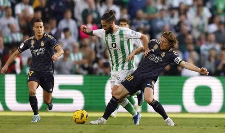 İspanya'ya Isco'dan kötü haber! Kırık var...