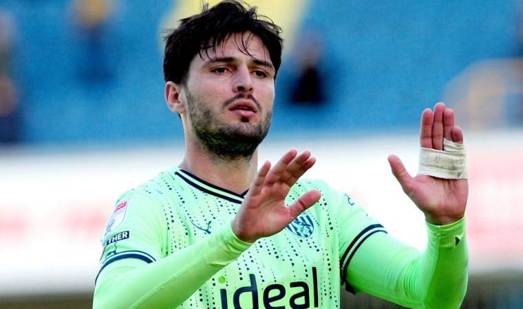 Okay Yokuşlu'nun Premier Lig hayali yarım kaldı