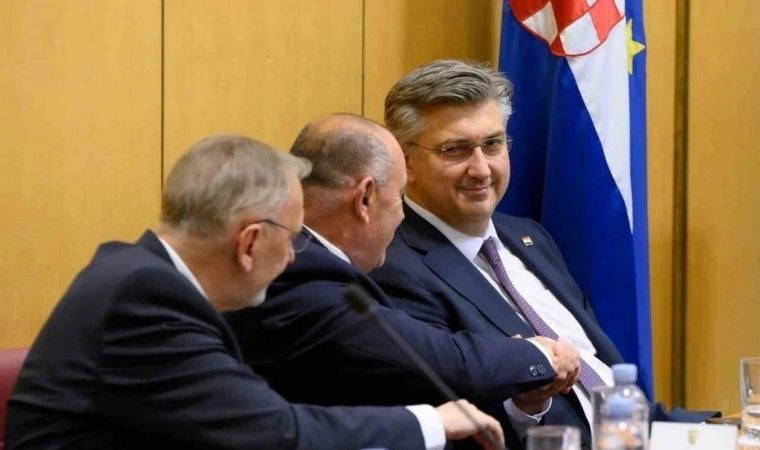 'Üçüncü dönemi...'