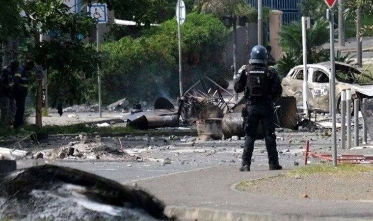 Uluslararası Af Örgütü: Fransa, Yeni Kaledonya'da yerli halk Kanakların haklarını korumalıdır