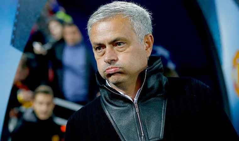 'Yaklaşık 1 ay önce Mourinho ile görüştüm' Beşiktaş'ta flaş gelişme! Aziz Yıldırım açıklamıştı...