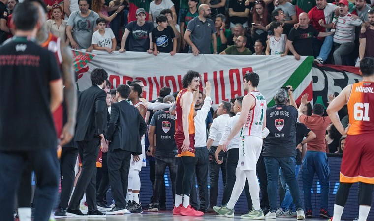 Pınar Karşıyaka - Galatasaray Ekmas maçında olay