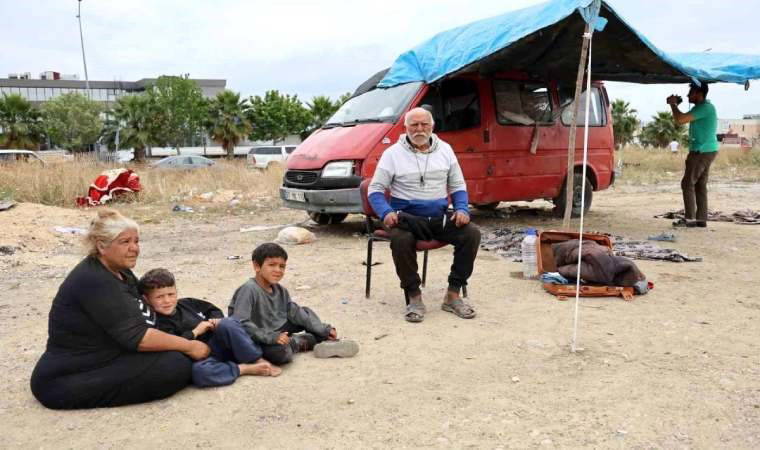 Uyuşturucu bağımlısı genç, üvey annesini ve dedesini feci şekilde darbetti