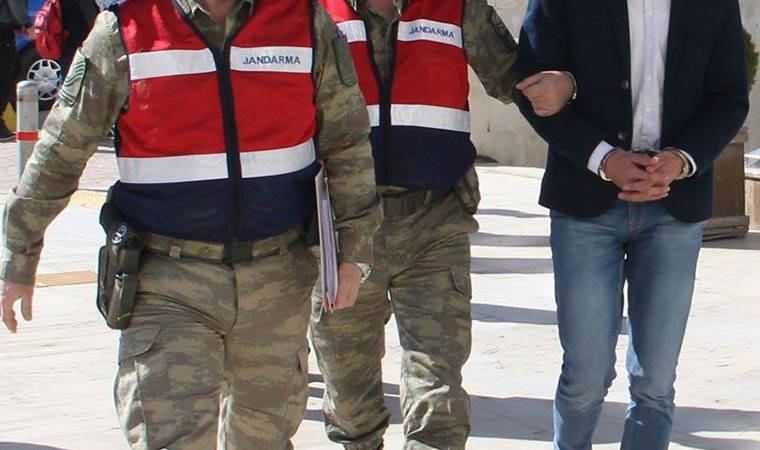 Uyuşturucu ile yolculuğa jandarma engeli: 8 gözaltı