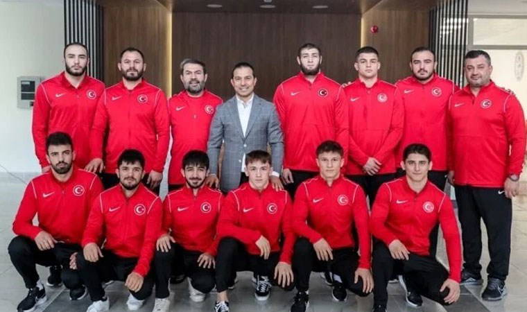 Avrupa Güreş Şampiyonası'nda biri altın iki madalya