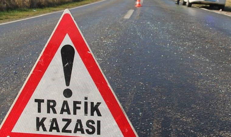 Başakşehir’de yolun karşısına geçmeye çalışan kişiye servis aracı çarptı