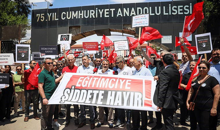 Kardeşinin okula gelen abla, müdür yardımcısını darbetti