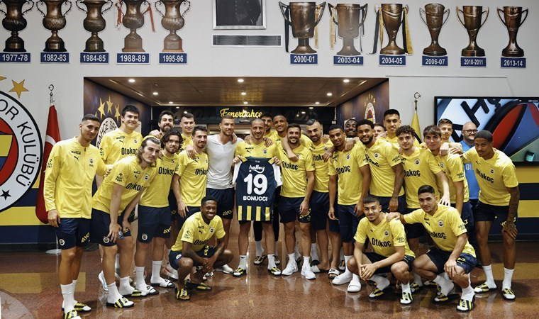 Fenerbahçe'den yıldız futbolcuya veda!