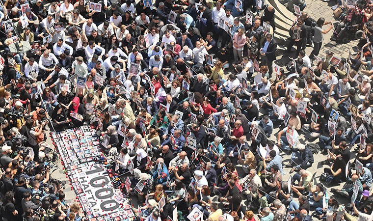 Cumartesi Anneleri 1000'inci haftasında: Siyasilerden destek mesajları