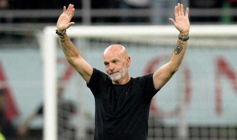 Stefano Pioli, Milan'a 1 puanla veda etti!