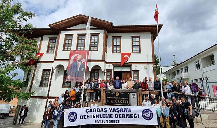 ÇYDD’den Atatürk Evi’ne ziyaret