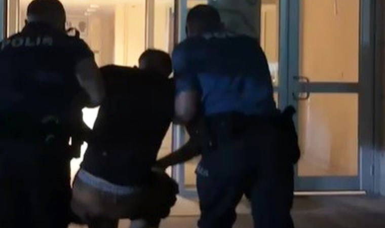 49 yıl hapisle aranıyordu: Motosiklet çalarken yakalandı