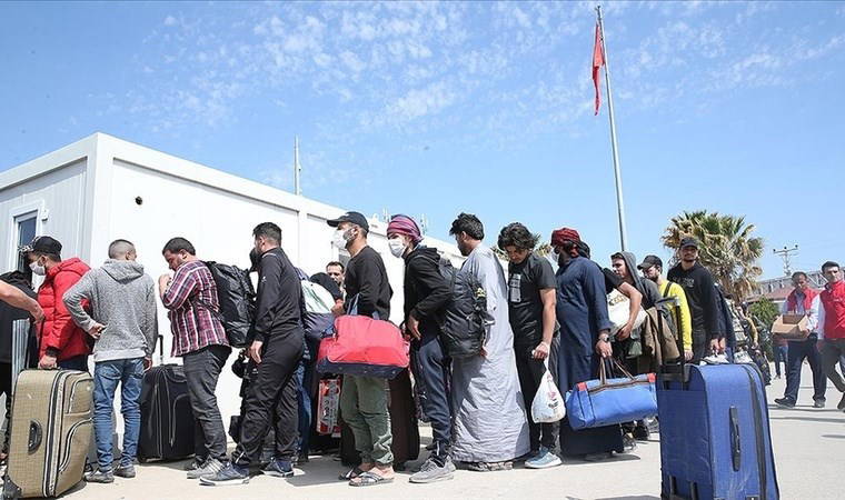 AB'den Türkiye'deki Suriyelilere 1 milyar avroluk destek