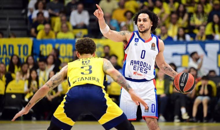 Adı Fenerbahçe ile anılıyordu