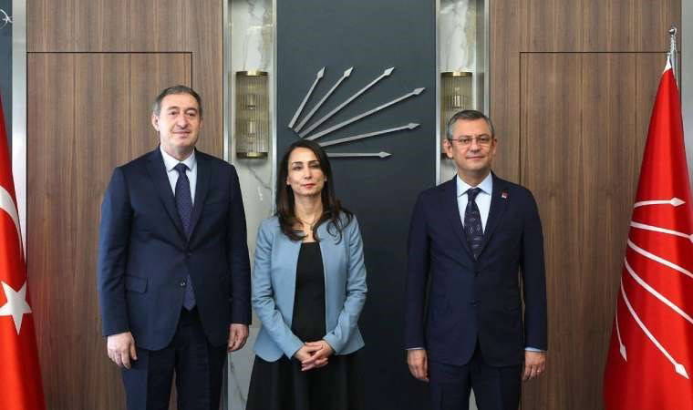DEM Parti'den CHP Genel Başkanı Özgür Özel'e ziyaret